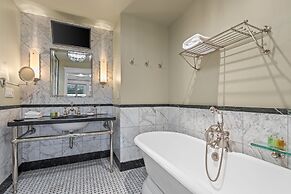 521 Woodside Gem True Ski-in Ski-out On The Gold Coast 3 Bedroom Home