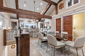 521 Woodside Gem True Ski-in Ski-out On The Gold Coast 3 Bedroom Home