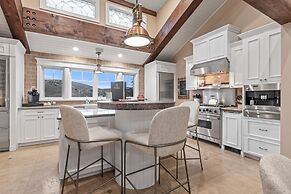 521 Woodside Gem True Ski-in Ski-out On The Gold Coast 3 Bedroom Home