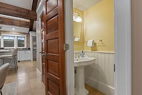 521 Woodside Gem True Ski-in Ski-out On The Gold Coast 3 Bedroom Home