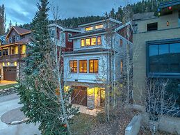 521 Woodside Gem True Ski-in Ski-out On The Gold Coast 3 Bedroom Home