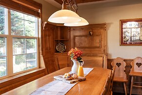 3 Bedroom Zermatt Villages 773 Condo