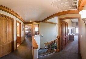 3 Bedroom Zermatt Villages 773 Condo