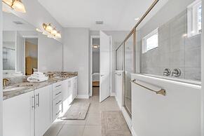 Brand New Encore Resort 5 Bed Resort Home 5 Bedroom Villa