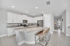 Brand New Encore Resort 5 Bed Resort Home 5 Bedroom Villa