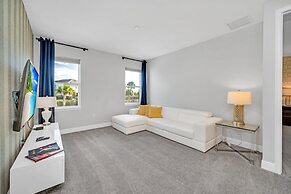 Brand New Encore Resort 5 Bed Resort Home 5 Bedroom Villa