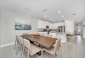 Brand New Encore Resort 5 Bed Resort Home 5 Bedroom Villa