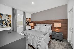 Disney Princess Bedroom, Pool Spa Game Room Plus! 9 Villa