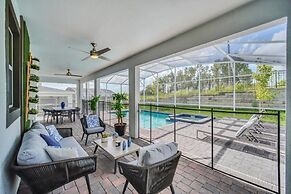 Disney Princess Bedroom, Pool Spa Game Room Plus! 9 Villa