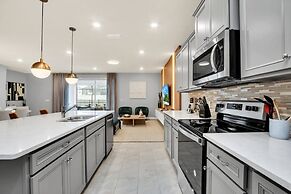 3001 Malhalo Drive 9 Bedroom Villa