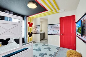 3001 Malhalo Drive 9 Bedroom Villa