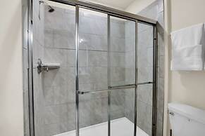 3001 Malhalo Drive 9 Bedroom Villa