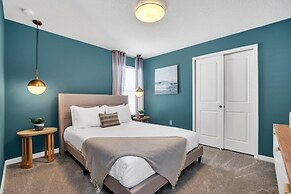 3001 Malhalo Drive 9 Bedroom Villa