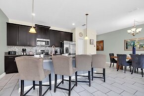 4804crusoe 4 Bedroom Townhouse