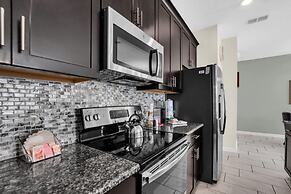 4804crusoe 4 Bedroom Townhouse