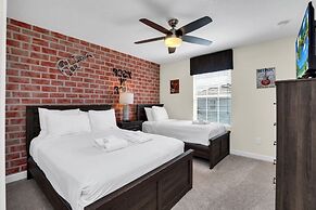 4804crusoe 4 Bedroom Townhouse