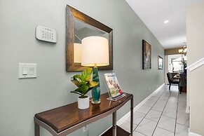 4804crusoe 4 Bedroom Townhouse