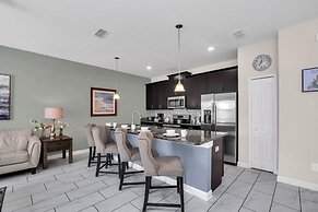 4804crusoe 4 Bedroom Townhouse