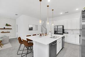 Beautiful 12 Bedrooms House 4473 12 Villa