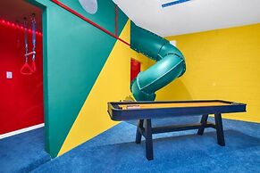 Beautiful 12 Bedrooms House 4473 12 Villa