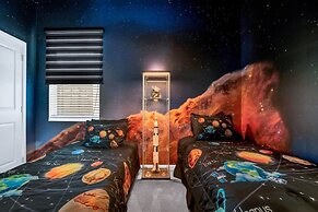 Beautiful 12 Bedrooms House 4473 12 Villa