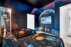 Beautiful 12 Bedrooms House 4473 12 Villa