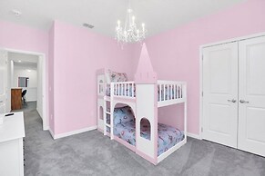 Beautiful 12 Bedrooms House 4473 12 Villa