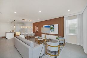 3967lana 7 Bedroom Divers