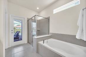 3967lana 7 Bedroom Divers