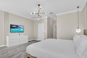 4350scene 6 Bedroom Villa