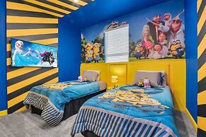 4350scene 6 Bedroom Villa