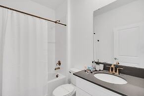 4350scene 6 Bedroom Villa