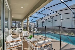 4350scene 6 Bedroom Villa