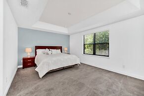 Tropical Escape 3 Bed Home In Beautiful Resort 3 Bedroom Condo