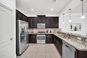 Tropical Escape 3 Bed Home In Beautiful Resort 3 Bedroom Condo