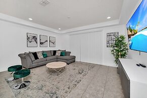 Tropical Escape 3 Bed Home In Beautiful Resort 3 Bedroom Condo