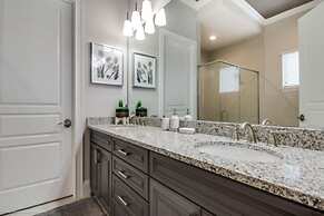 Space For18 Guest Reunion Resort 7 Bed 7.5 Bath 7 Bedroom Villa