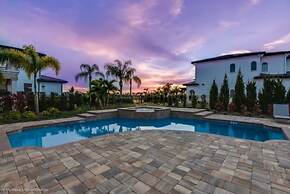 Space For18 Guest Reunion Resort 7 Bed 7.5 Bath 7 Bedroom Villa