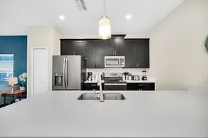 1560sand 5 Bedroom Townhouse