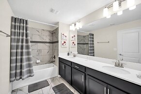 1560sand 5 Bedroom Townhouse