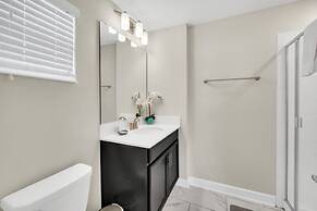 1560sand 5 Bedroom Townhouse