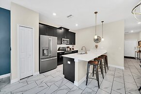 1560sand 5 Bedroom Townhouse