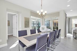 Florida Garden Luxury Home With Private Pool & Spa 6 Bedroom Villa