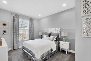 Florida Garden Luxury Home With Private Pool & Spa 6 Bedroom Villa