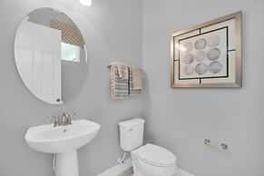 Florida Garden Luxury Home With Private Pool & Spa 6 Bedroom Villa