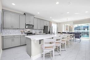 Florida Garden Luxury Home With Private Pool & Spa 6 Bedroom Villa