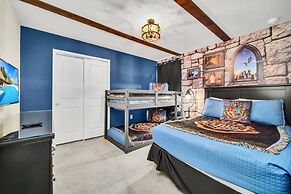 Exciting Brand New Home Sleeps 31 Guest Big Beds 10 Bedroom Villa