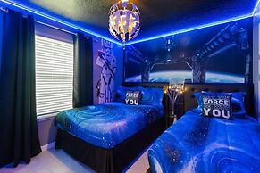 Exciting Brand New Home Sleeps 31 Guest Big Beds 10 Bedroom Villa