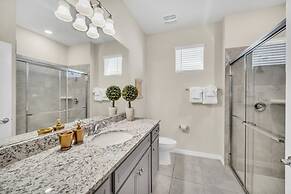 Exciting Brand New Home Sleeps 31 Guest Big Beds 10 Bedroom Villa