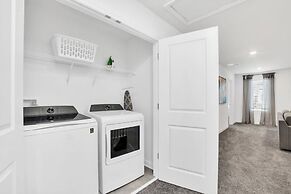 Brand New House Private Lake View 3009 Protagonist 9 Bedroom Home